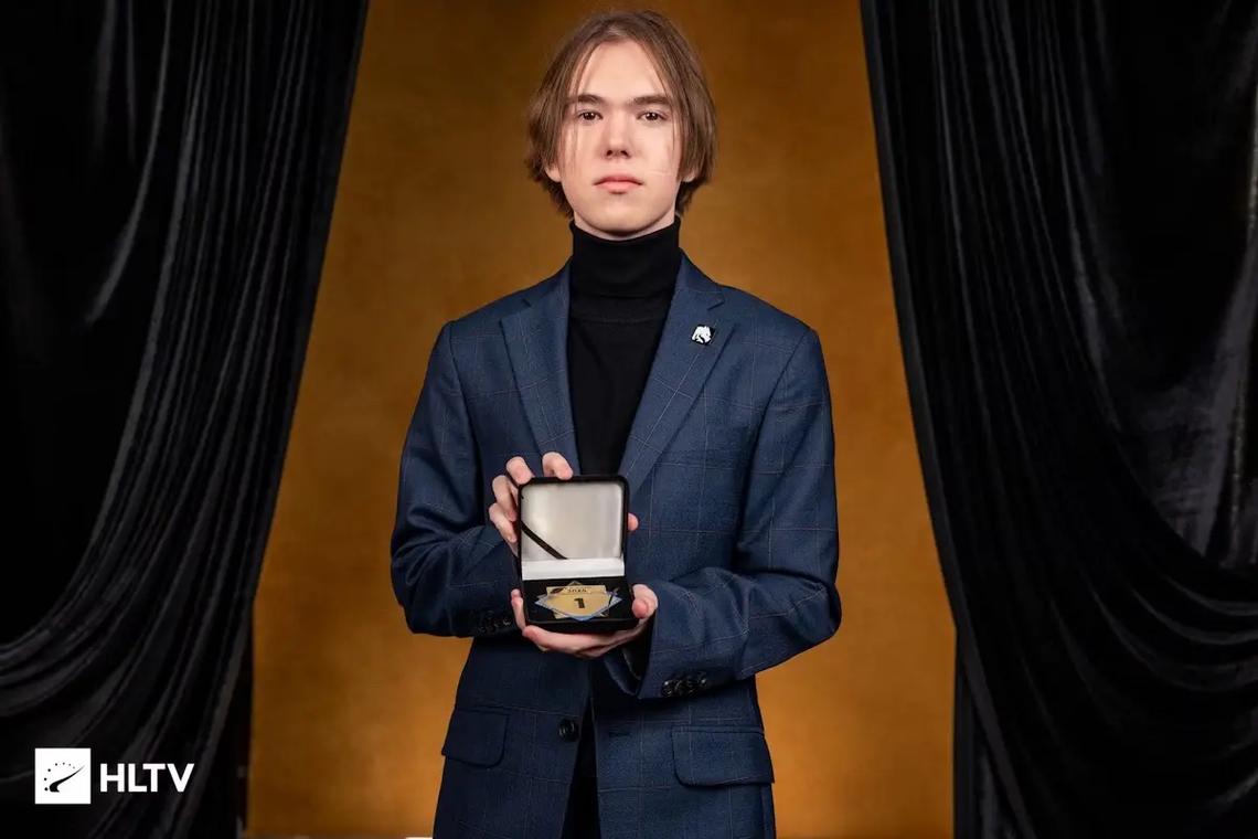 s1mple转会FaZe：社区对这一历史性转会的反应