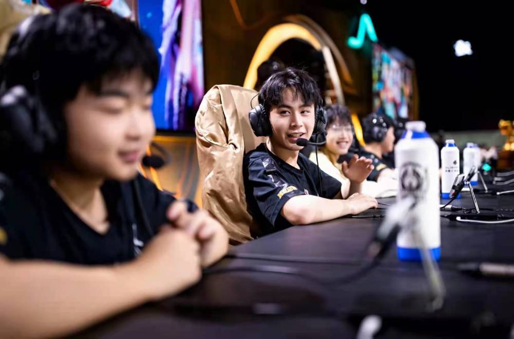 高阴影和MSAA会减少您的 FpS 在 CS2