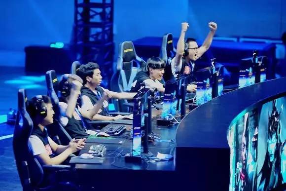 Ruler：“现在我们夺冠概率40%左右，但击败T1后感觉有80-90%”